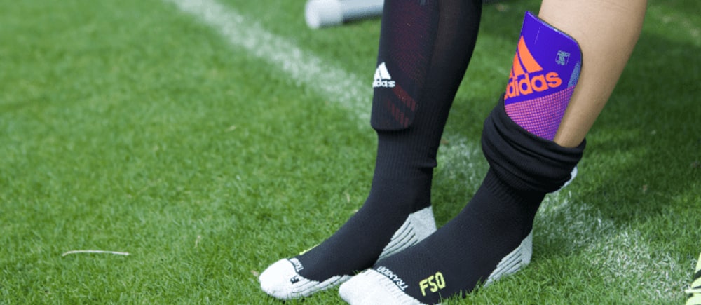 How to Wear Shin Guards Properly : Soccer Player Knowledge 